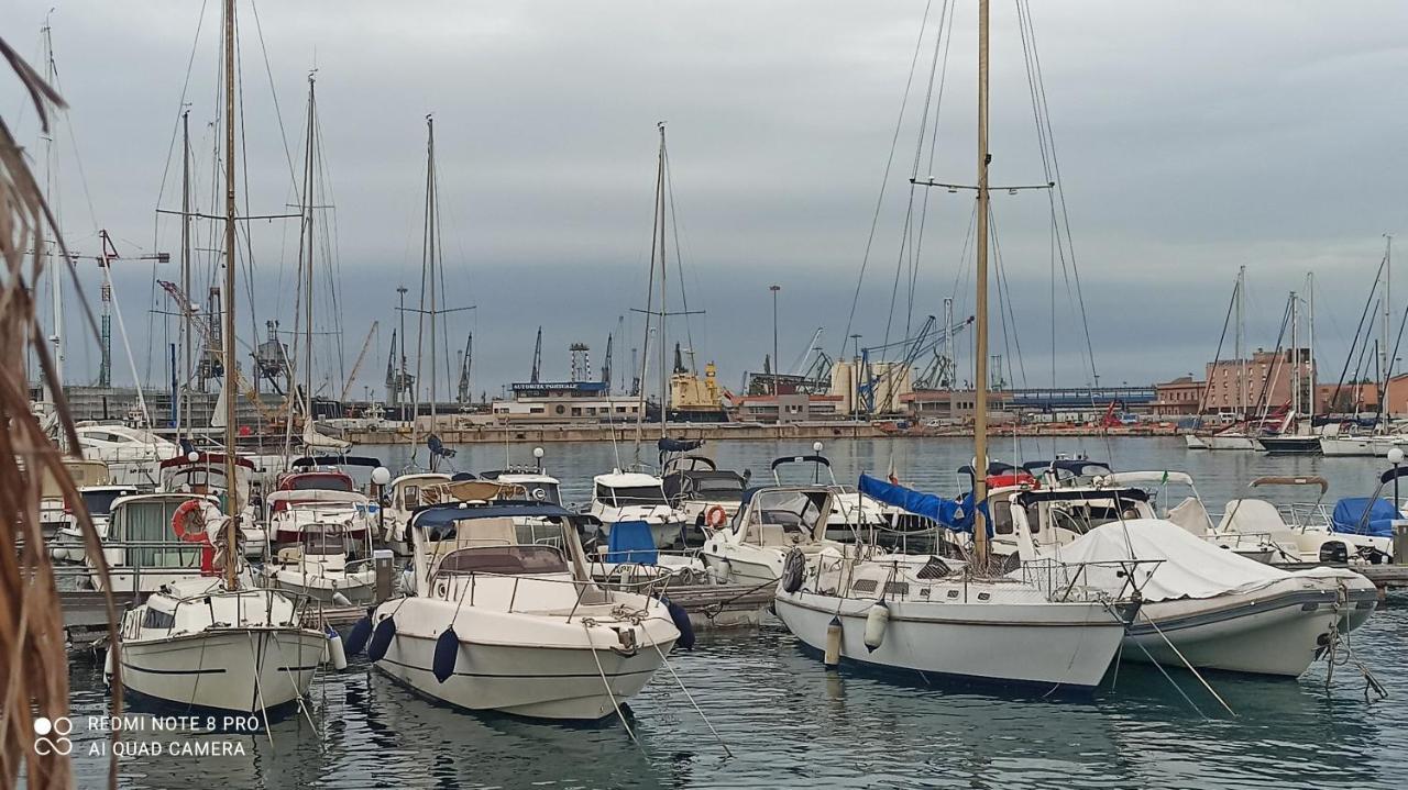 فندق تارانتوفي  Al Molo Sant'Eligio المظهر الخارجي الصورة