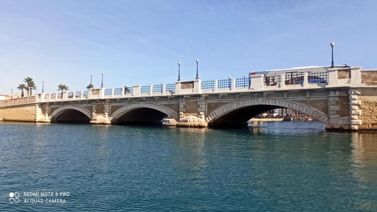 فندق تارانتوفي  Al Molo Sant'Eligio المظهر الخارجي الصورة