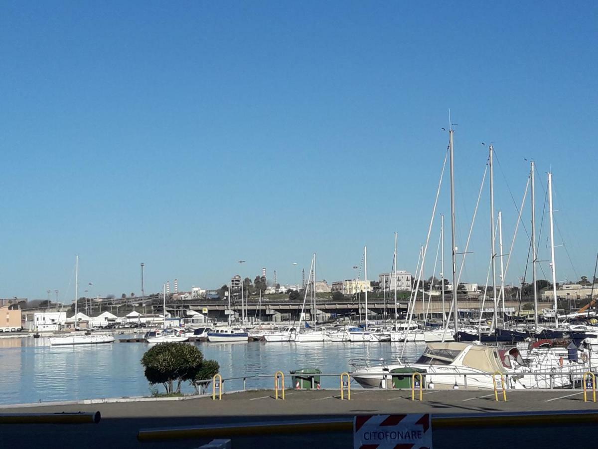 فندق تارانتوفي  Al Molo Sant'Eligio المظهر الخارجي الصورة